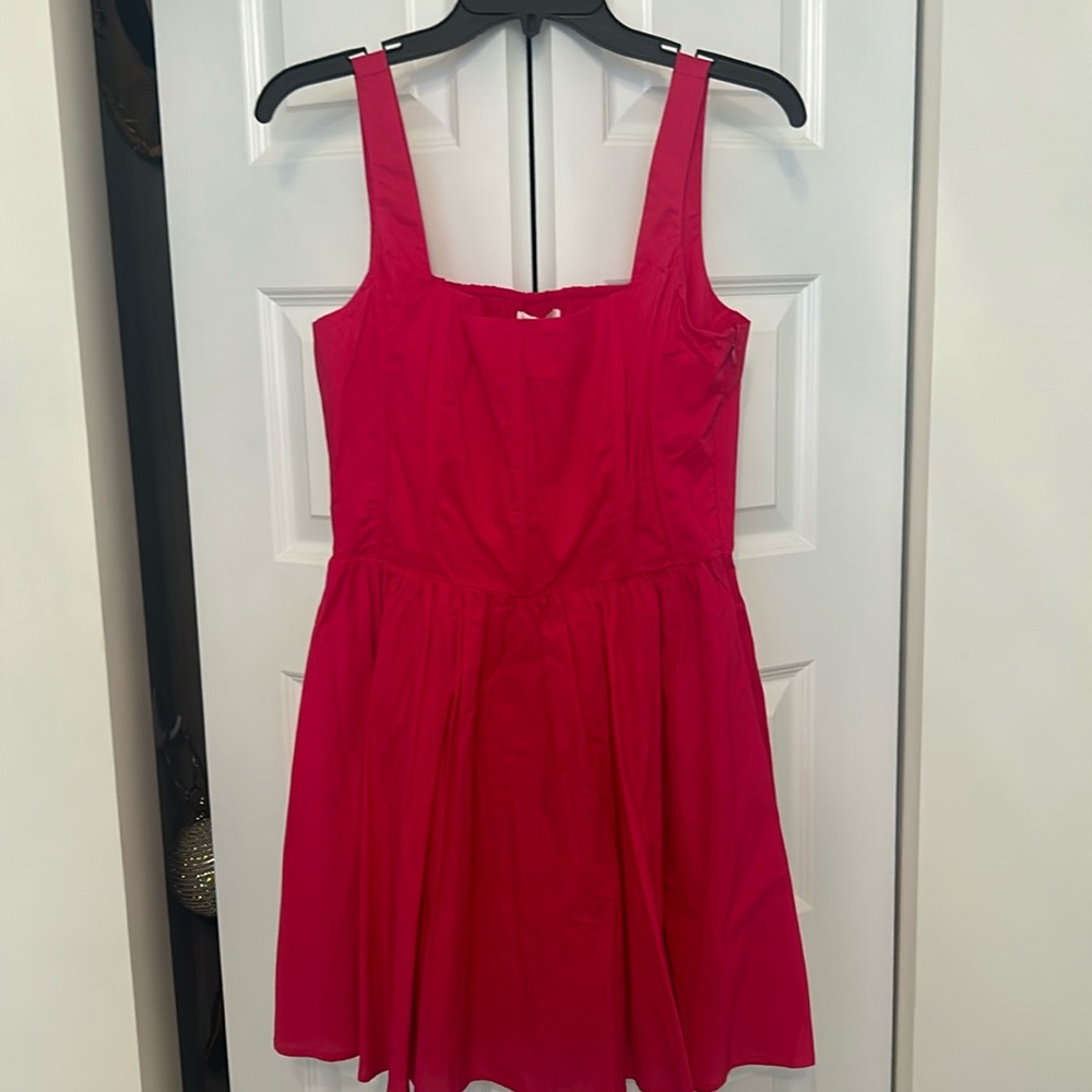 Beautiful size Small fuchsia Gianni Bini dress